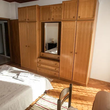 Apartment Sasa *