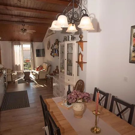 Sasa Apartment *