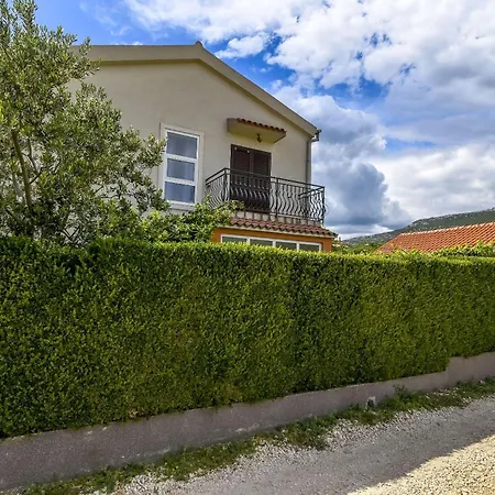 Apartament Sasa Kaštela