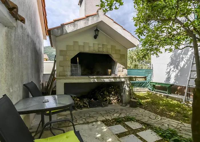 Sasa Apartament Kaštela